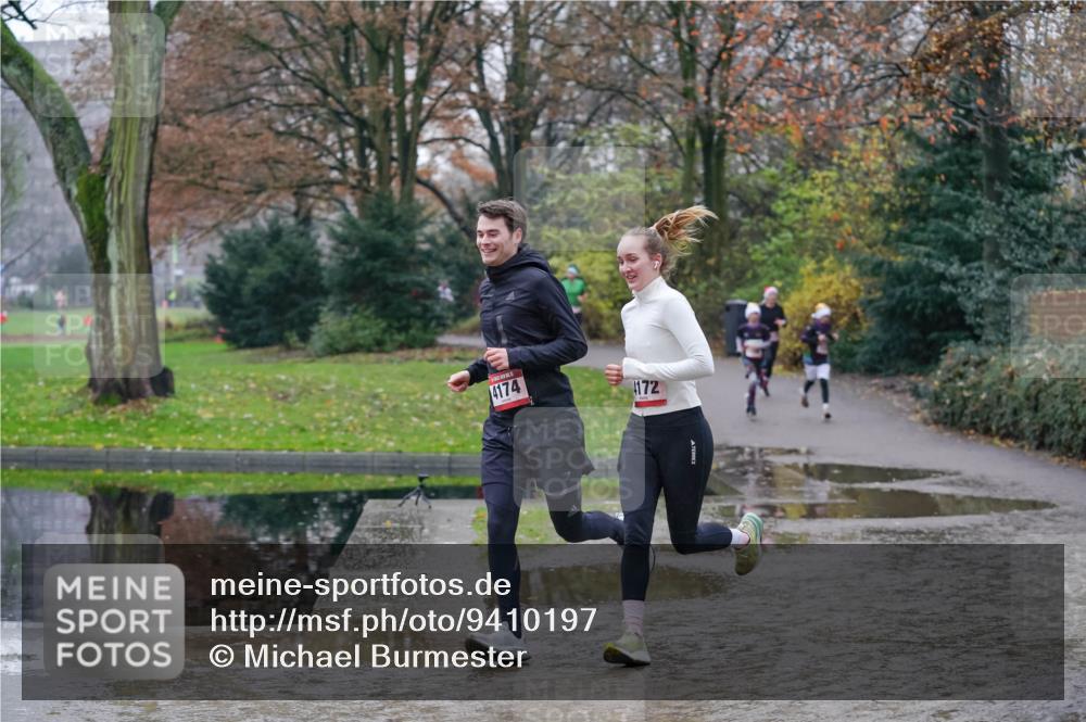07.12.2025 - St. Pauli X-Mass-Run No. 15 Michael Burmester http://msf.ph/oto/9410197 07.12.2025 11:39:09 Laufen 4174, 172 meine-sportfotos.de