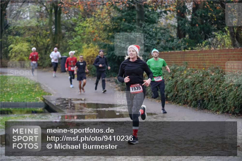 07.12.2025 - St. Pauli X-Mass-Run No. 15 Michael Burmester http://msf.ph/oto/9410236 07.12.2025 11:39:16 Laufen 1535, 3989 meine-sportfotos.de