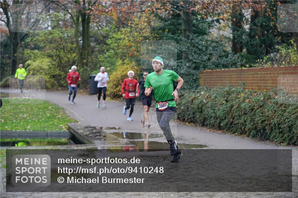 07.12.2025 - St. Pauli X-Mass-Run No. 15 Michael Burmester http://msf.ph/oto/9410248 07.12.2025 11:39:17 Laufen 3989 meine-sportfotos.de
