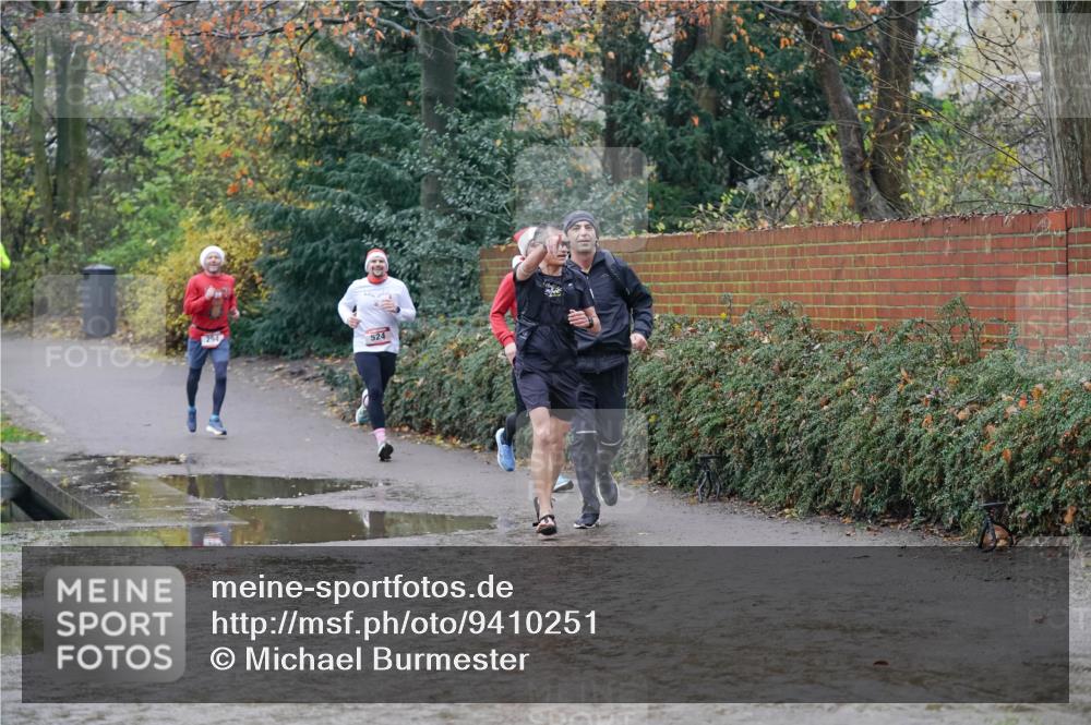 07.12.2025 - St. Pauli X-Mass-Run No. 15 Michael Burmester http://msf.ph/oto/9410251 07.12.2025 11:39:20 Laufen 294, 524 meine-sportfotos.de