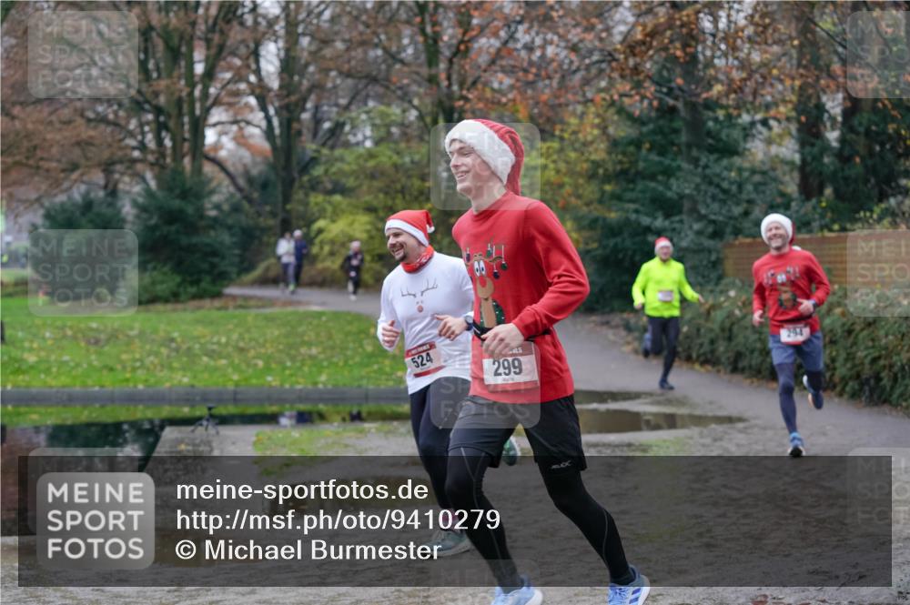 07.12.2025 - St. Pauli X-Mass-Run No. 15 Michael Burmester http://msf.ph/oto/9410279 07.12.2025 11:39:24 Laufen 524, 299, 294 meine-sportfotos.de