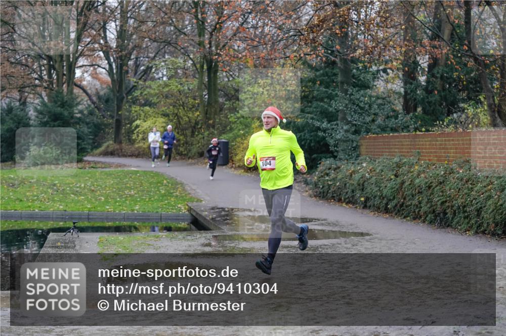 07.12.2025 - St. Pauli X-Mass-Run No. 15 Michael Burmester http://msf.ph/oto/9410304 07.12.2025 11:39:27 Laufen 104 meine-sportfotos.de