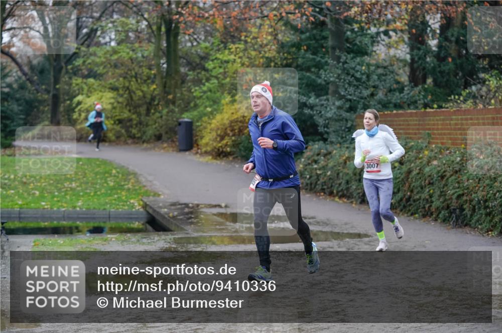07.12.2025 - St. Pauli X-Mass-Run No. 15 Michael Burmester http://msf.ph/oto/9410336 07.12.2025 11:39:36 Laufen 3007 meine-sportfotos.de