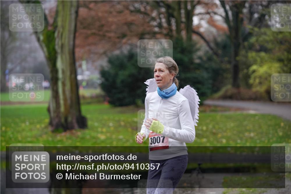 07.12.2025 - St. Pauli X-Mass-Run No. 15 Michael Burmester http://msf.ph/oto/9410357 07.12.2025 11:39:38 Laufen 3007 meine-sportfotos.de