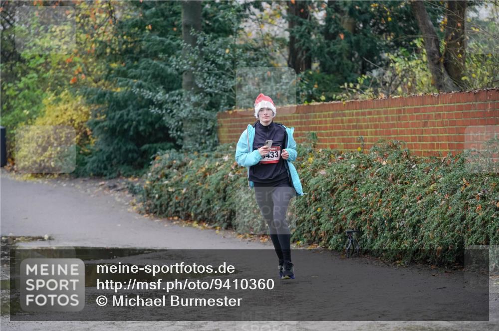 07.12.2025 - St. Pauli X-Mass-Run No. 15 Michael Burmester http://msf.ph/oto/9410360 07.12.2025 11:39:45 Laufen 433 meine-sportfotos.de