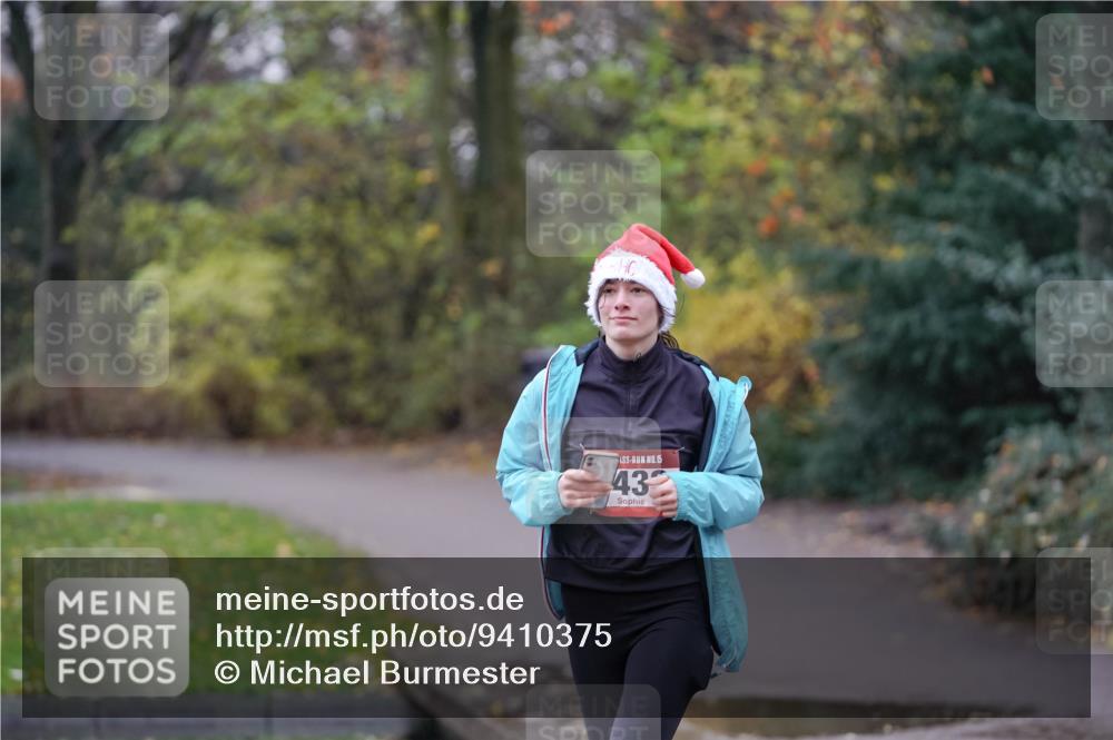 07.12.2025 - St. Pauli X-Mass-Run No. 15 Michael Burmester http://msf.ph/oto/9410375 07.12.2025 11:39:46 Laufen 15, 43 meine-sportfotos.de