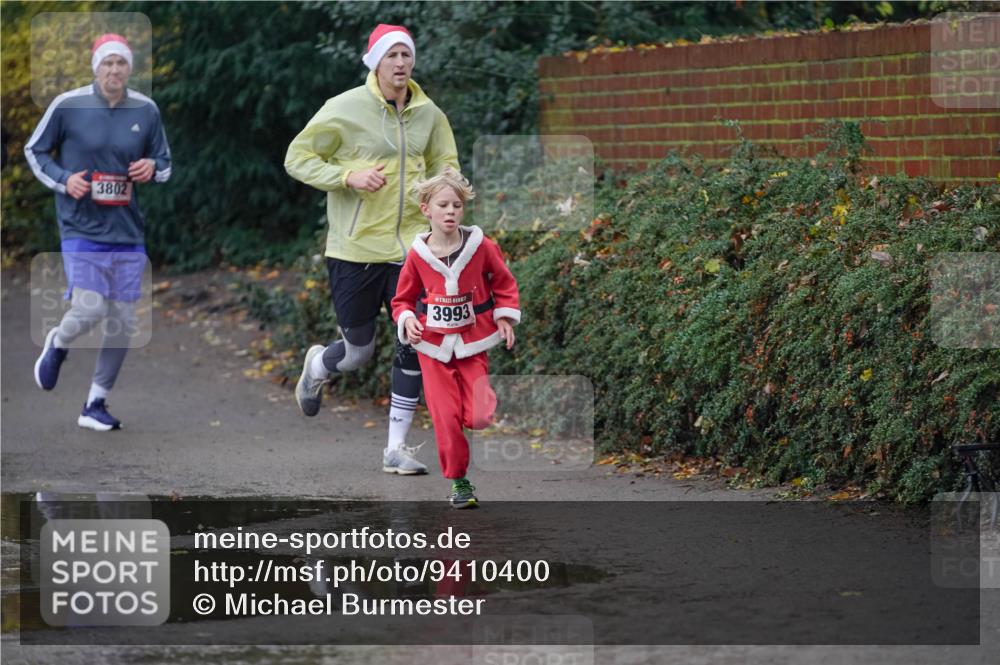 07.12.2025 - St. Pauli X-Mass-Run No. 15 Michael Burmester http://msf.ph/oto/9410400 07.12.2025 11:39:58 Laufen 3802, 3993 meine-sportfotos.de