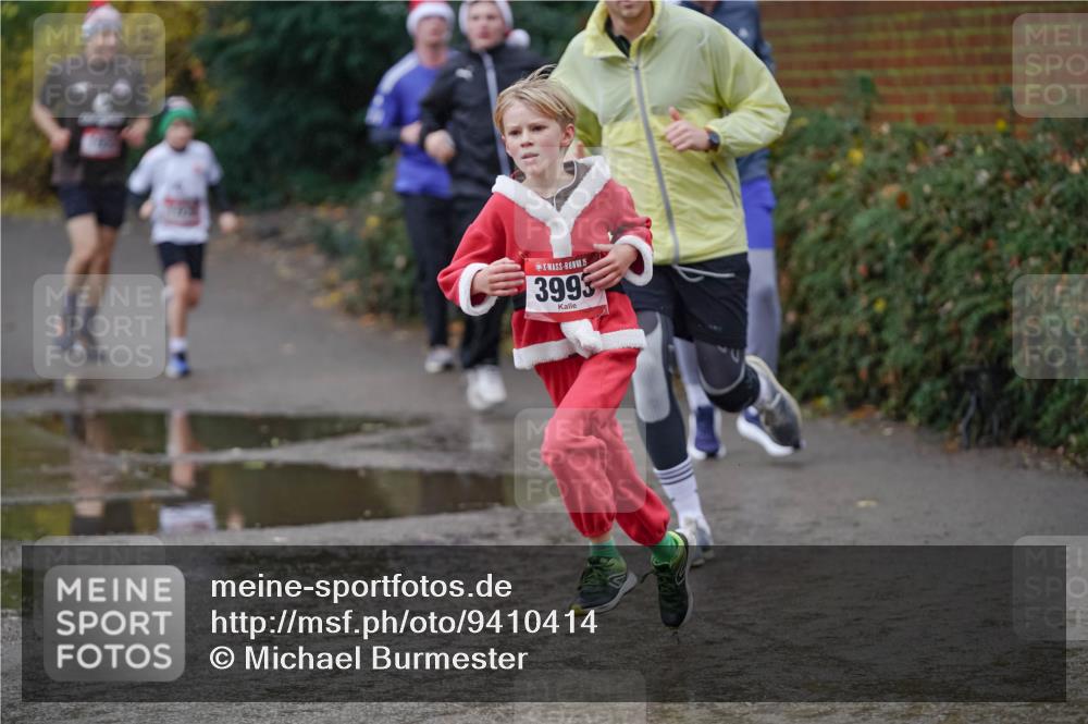 07.12.2025 - St. Pauli X-Mass-Run No. 15 Michael Burmester http://msf.ph/oto/9410414 07.12.2025 11:40:01 Laufen 15, 3993 meine-sportfotos.de