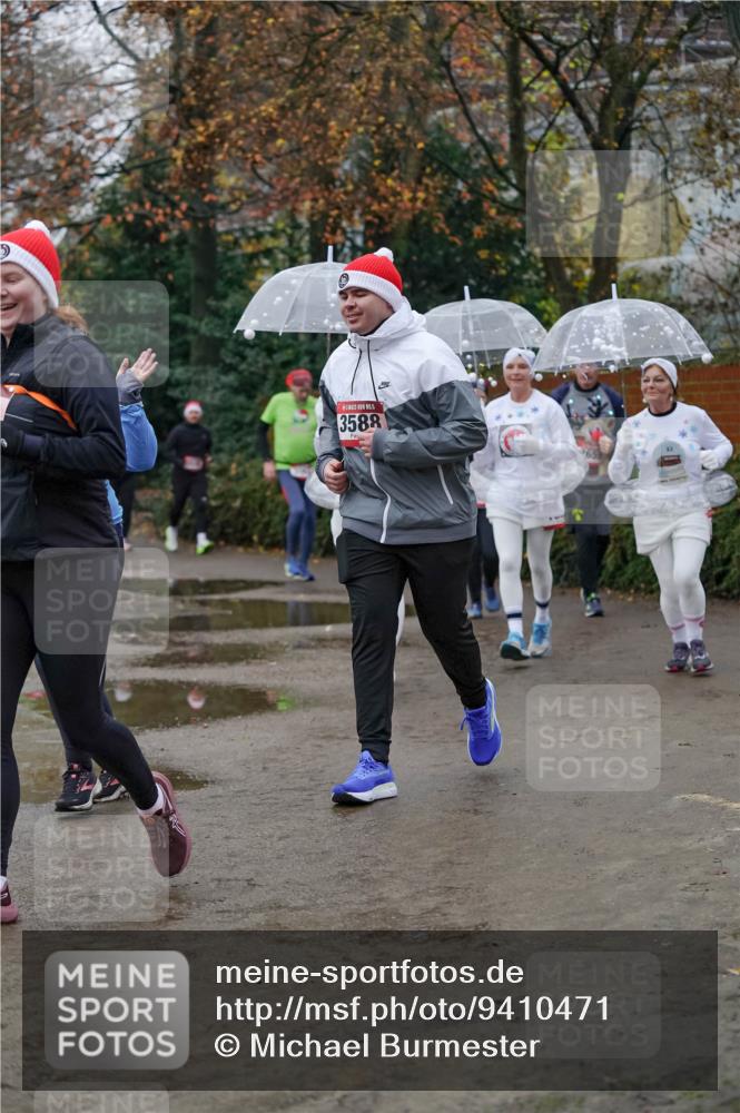 07.12.2025 - St. Pauli X-Mass-Run No. 15 Michael Burmester http://msf.ph/oto/9410471 07.12.2025 09:48:03 Laufen 3588 meine-sportfotos.de