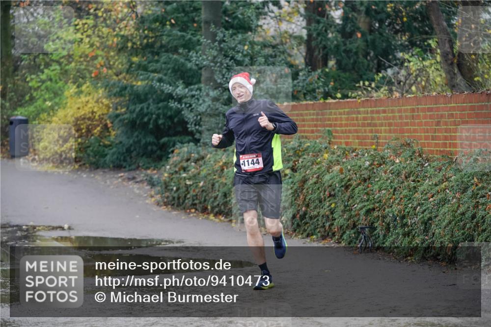 07.12.2025 - St. Pauli X-Mass-Run No. 15 Michael Burmester http://msf.ph/oto/9410473 07.12.2025 11:40:10 Laufen 1144 meine-sportfotos.de