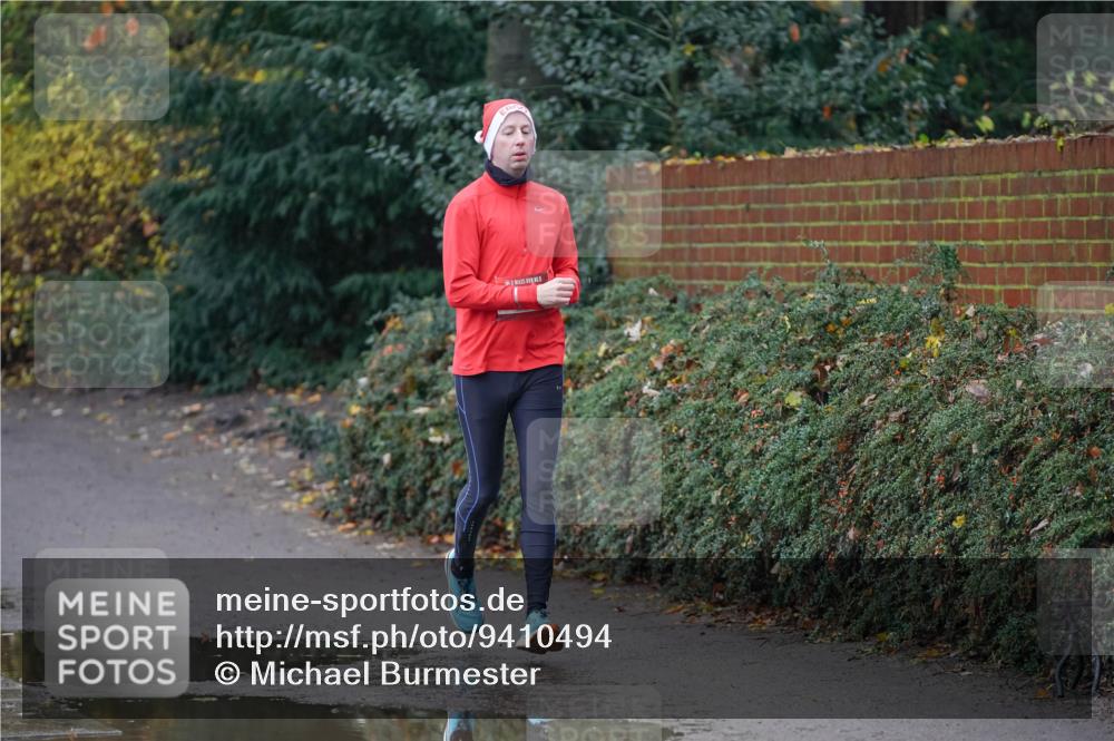 07.12.2025 - St. Pauli X-Mass-Run No. 15 Michael Burmester http://msf.ph/oto/9410494 07.12.2025 11:40:15 Laufen  meine-sportfotos.de
