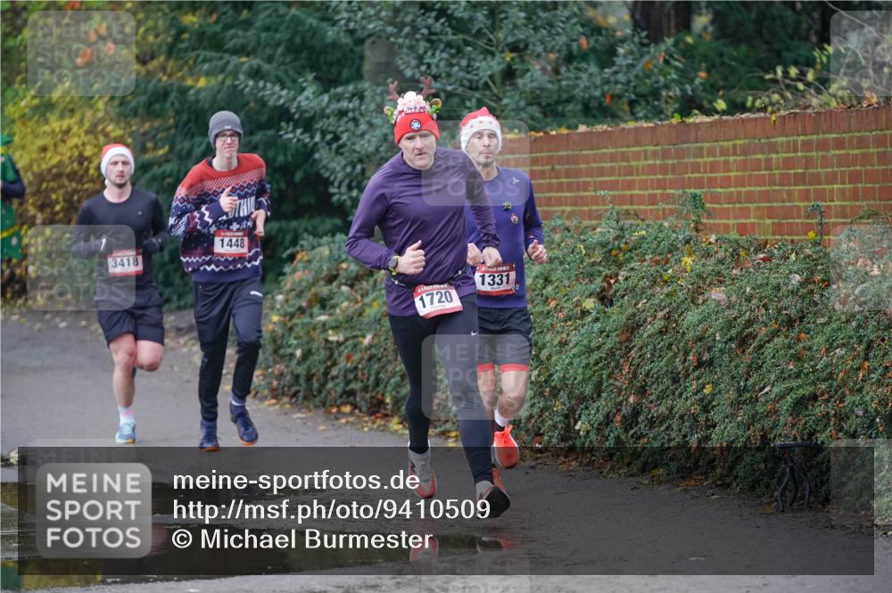 07.12.2025 - St. Pauli X-Mass-Run No. 15 Michael Burmester http://msf.ph/oto/9410509 07.12.2025 11:40:22 Laufen 3418, 1448, 1331, 1720 meine-sportfotos.de
