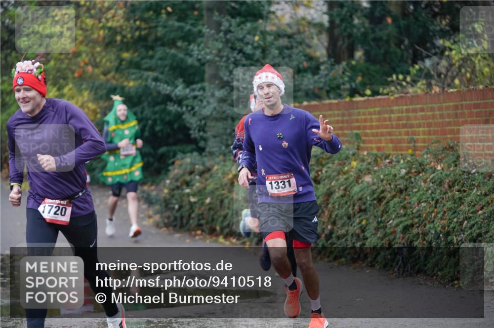 07.12.2025 - St. Pauli X-Mass-Run No. 15 Michael Burmester http://msf.ph/oto/9410518 07.12.2025 11:40:24 Laufen 1720, 15, 1331 meine-sportfotos.de