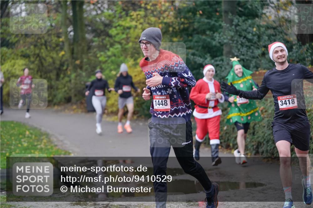 07.12.2025 - St. Pauli X-Mass-Run No. 15 Michael Burmester http://msf.ph/oto/9410529 07.12.2025 11:40:26 Laufen 1448, 6, 15, 3418 meine-sportfotos.de