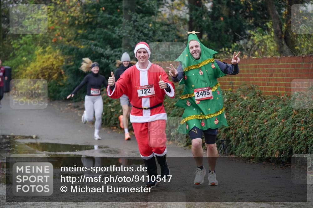 07.12.2025 - St. Pauli X-Mass-Run No. 15 Michael Burmester http://msf.ph/oto/9410547 07.12.2025 11:40:28 Laufen 2932, 15, 722, 2455 meine-sportfotos.de