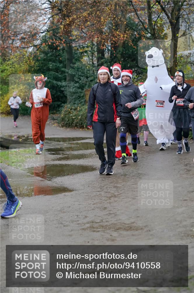 07.12.2025 - St. Pauli X-Mass-Run No. 15 Michael Burmester http://msf.ph/oto/9410558 07.12.2025 09:48:12 Laufen 3514, 2641, 3799, 342 meine-sportfotos.de