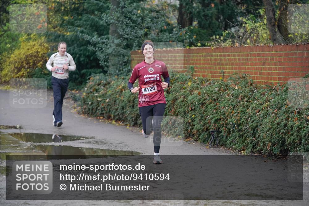 07.12.2025 - St. Pauli X-Mass-Run No. 15 Michael Burmester http://msf.ph/oto/9410594 07.12.2025 11:40:34 Laufen 3203, 4125 meine-sportfotos.de