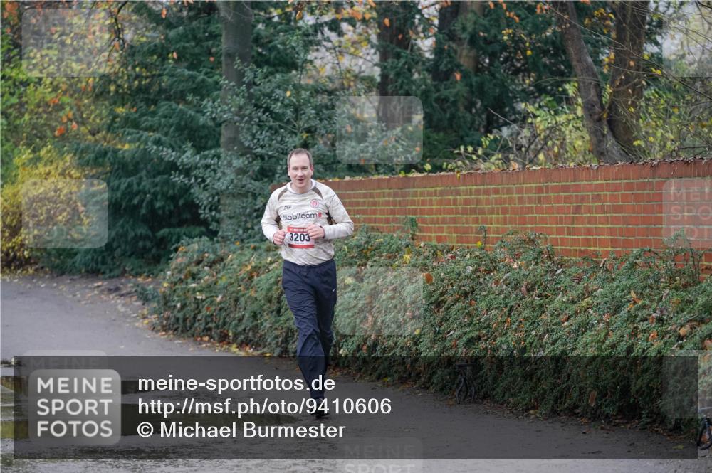07.12.2025 - St. Pauli X-Mass-Run No. 15 Michael Burmester http://msf.ph/oto/9410606 07.12.2025 11:40:36 Laufen 3203 meine-sportfotos.de