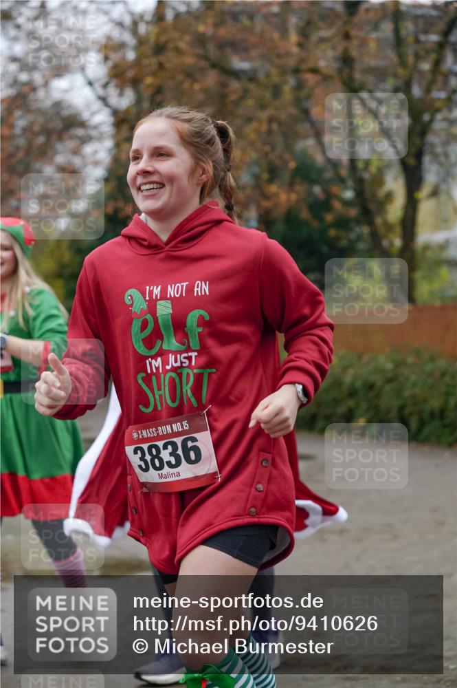 07.12.2025 - St. Pauli X-Mass-Run No. 15 Michael Burmester http://msf.ph/oto/9410626 07.12.2025 09:48:17 Laufen 15, 3836 meine-sportfotos.de