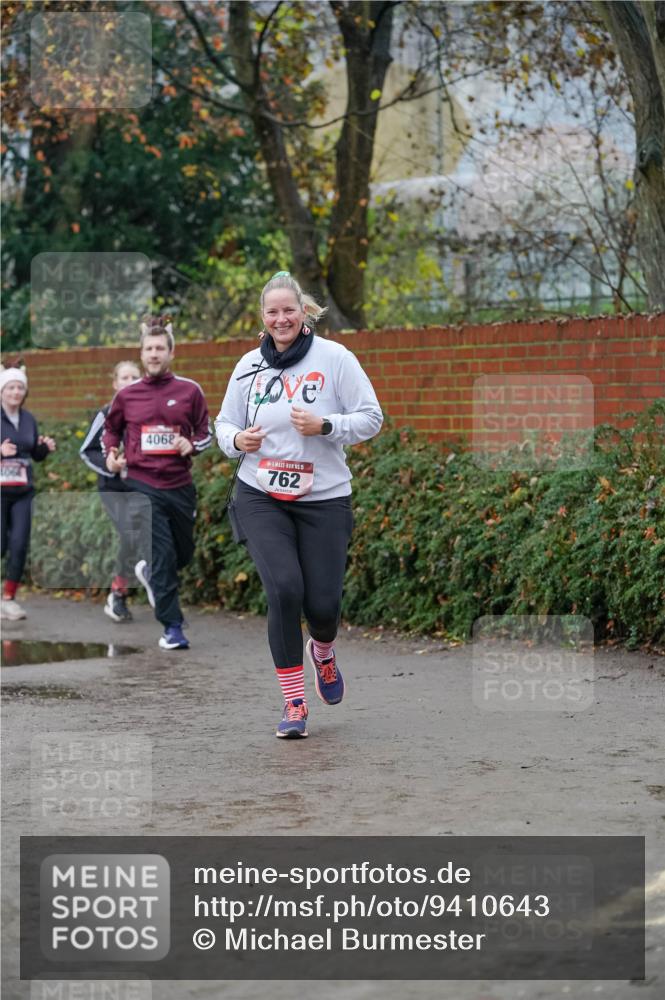 07.12.2025 - St. Pauli X-Mass-Run No. 15 Michael Burmester http://msf.ph/oto/9410643 07.12.2025 09:48:21 Laufen 1024, 4068, 15, 762 meine-sportfotos.de