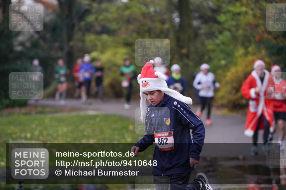 07.12.2025 - St. Pauli X-Mass-Run No. 15 Michael Burmester http://msf.ph/oto/9410648 07.12.2025 11:40:44 Laufen 15, 862 meine-sportfotos.de