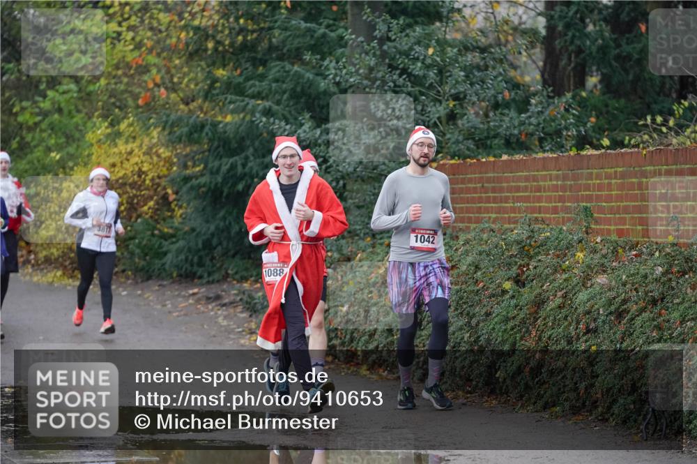 07.12.2025 - St. Pauli X-Mass-Run No. 15 Michael Burmester http://msf.ph/oto/9410653 07.12.2025 11:40:45 Laufen 3811, 1088, 1042 meine-sportfotos.de