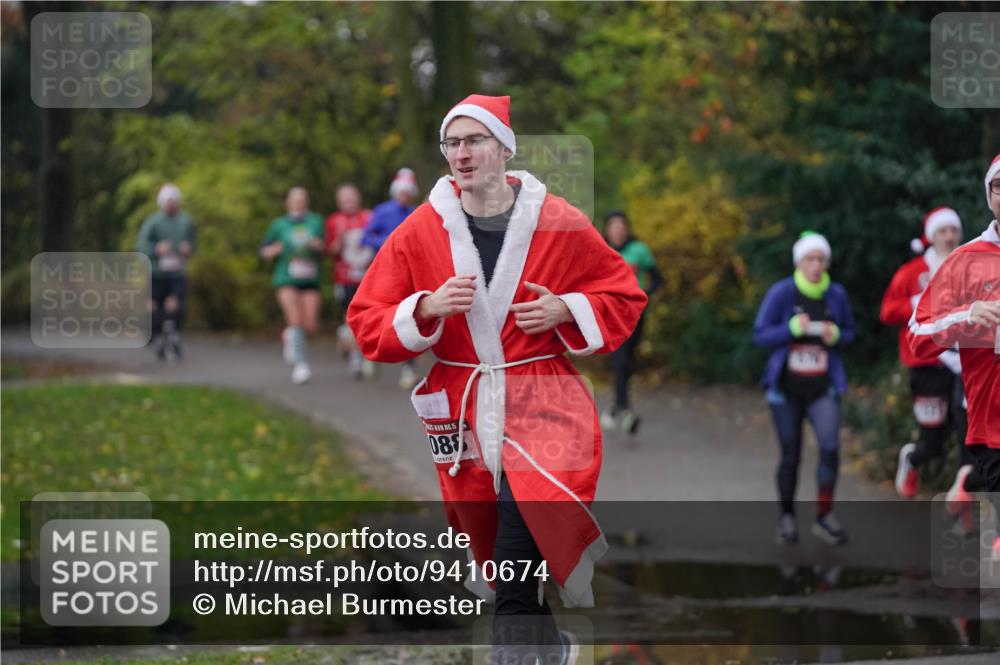 07.12.2025 - St. Pauli X-Mass-Run No. 15 Michael Burmester http://msf.ph/oto/9410674 07.12.2025 11:40:48 Laufen 15, 08 meine-sportfotos.de