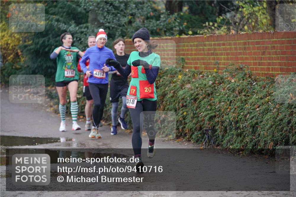 07.12.2025 - St. Pauli X-Mass-Run No. 15 Michael Burmester http://msf.ph/oto/9410716 07.12.2025 11:40:54 Laufen 3192, 4312, 17, 20, 318 meine-sportfotos.de