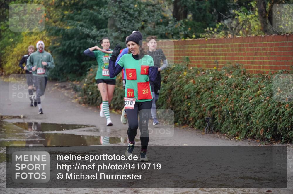 07.12.2025 - St. Pauli X-Mass-Run No. 15 Michael Burmester http://msf.ph/oto/9410719 07.12.2025 11:40:54 Laufen 319, 5, 17, 318, 20 meine-sportfotos.de