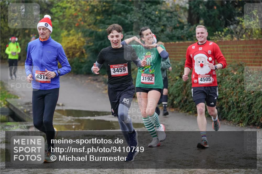 07.12.2025 - St. Pauli X-Mass-Run No. 15 Michael Burmester http://msf.ph/oto/9410749 07.12.2025 11:40:57 Laufen 4312, 15, 3459, 3192, 4505 meine-sportfotos.de