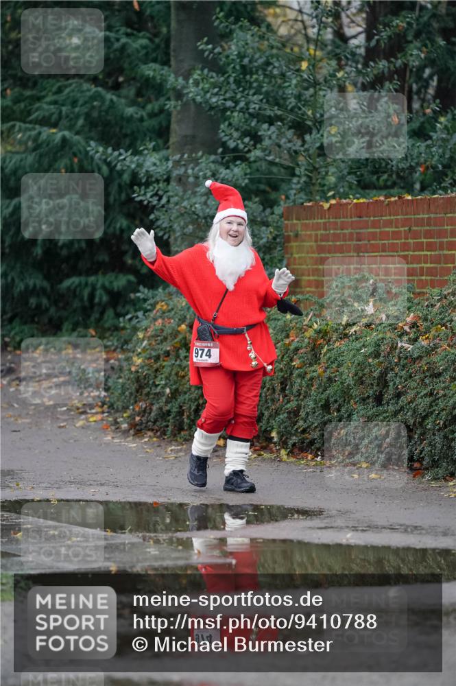 07.12.2025 - St. Pauli X-Mass-Run No. 15 Michael Burmester http://msf.ph/oto/9410788 07.12.2025 09:49:13 Laufen 974 meine-sportfotos.de