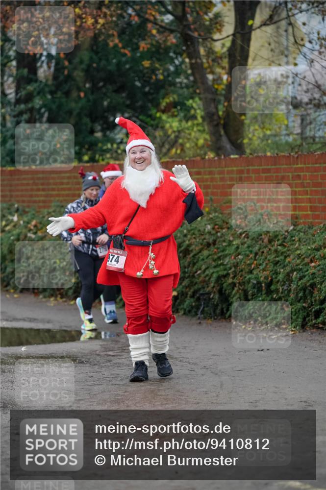 07.12.2025 - St. Pauli X-Mass-Run No. 15 Michael Burmester http://msf.ph/oto/9410812 07.12.2025 09:49:20 Laufen 15, 974 meine-sportfotos.de