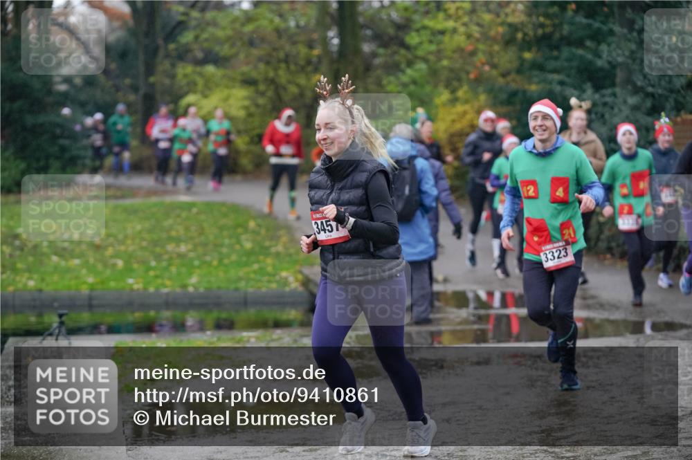 07.12.2025 - St. Pauli X-Mass-Run No. 15 Michael Burmester http://msf.ph/oto/9410861 07.12.2025 11:41:08 Laufen 941, 12, 3457, 3323 meine-sportfotos.de