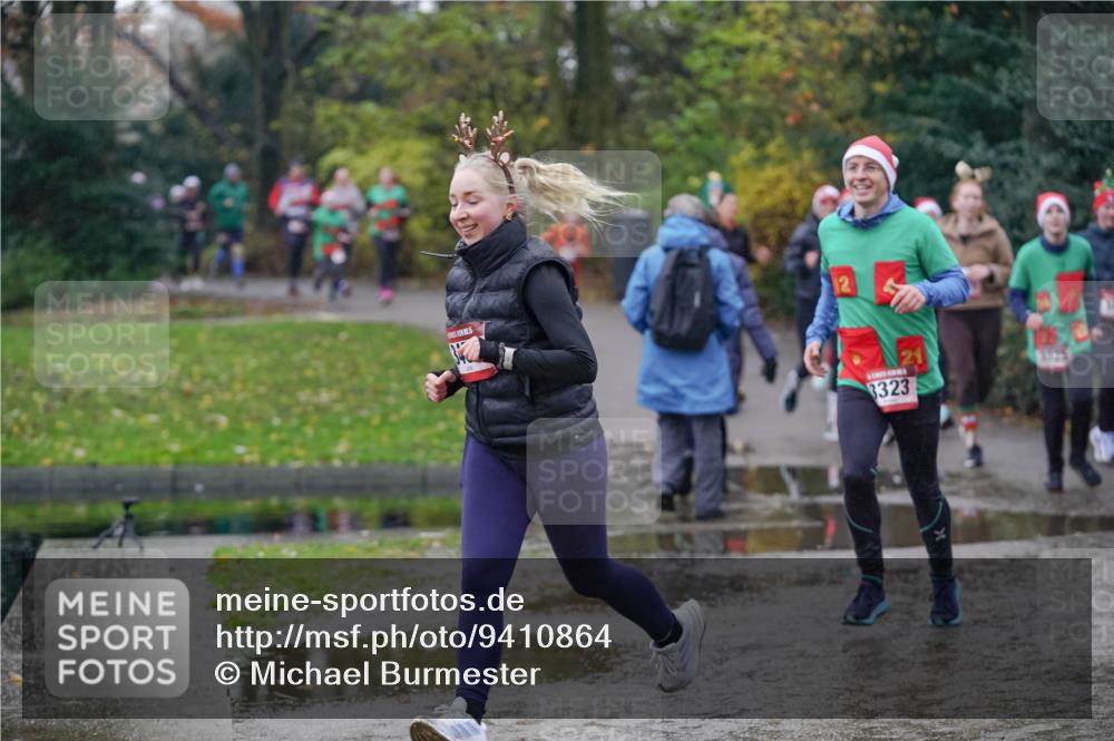 07.12.2025 - St. Pauli X-Mass-Run No. 15 Michael Burmester http://msf.ph/oto/9410864 07.12.2025 11:41:08 Laufen 3323 meine-sportfotos.de