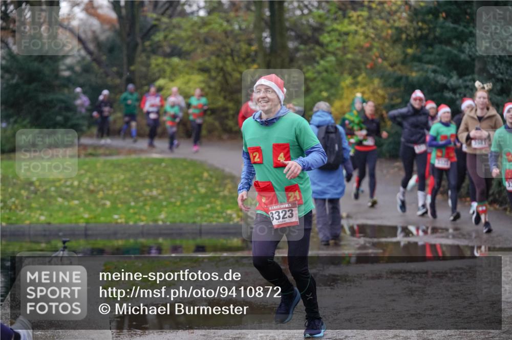 07.12.2025 - St. Pauli X-Mass-Run No. 15 Michael Burmester http://msf.ph/oto/9410872 07.12.2025 11:41:09 Laufen 12, 15, 21, 3323 meine-sportfotos.de