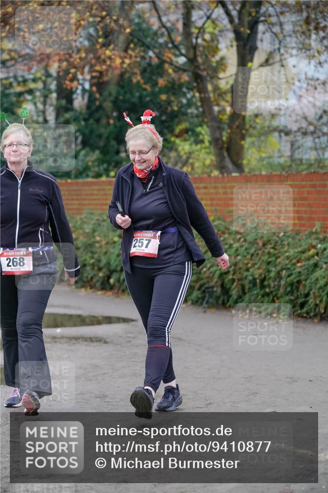 07.12.2025 - St. Pauli X-Mass-Run No. 15 Michael Burmester http://msf.ph/oto/9410877 07.12.2025 09:49:31 Laufen 15, 268, 15, 257 meine-sportfotos.de