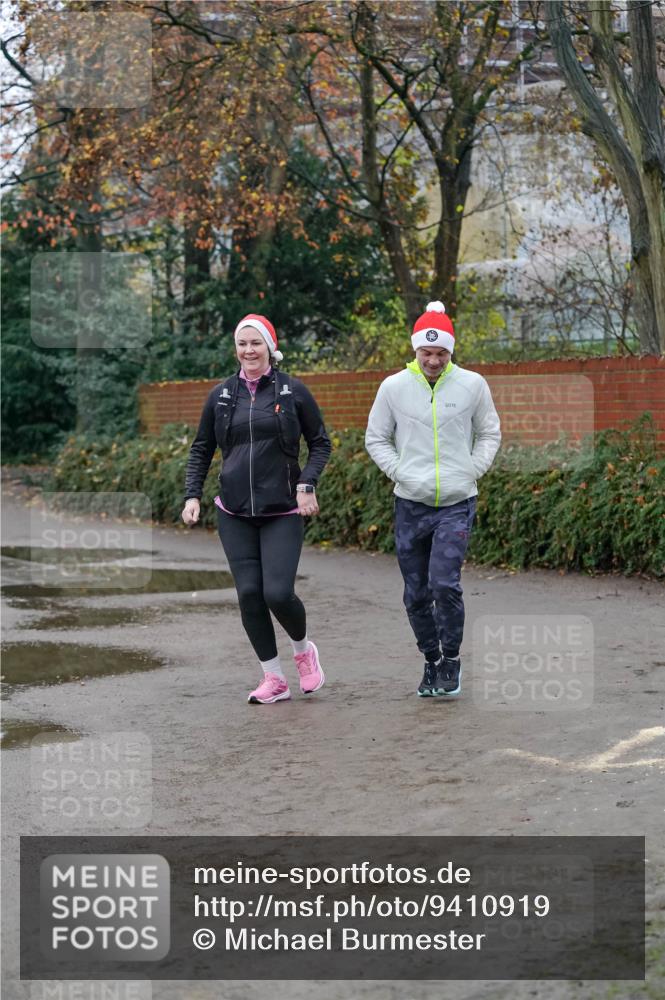 07.12.2025 - St. Pauli X-Mass-Run No. 15 Michael Burmester http://msf.ph/oto/9410919 07.12.2025 09:49:47 Laufen  meine-sportfotos.de