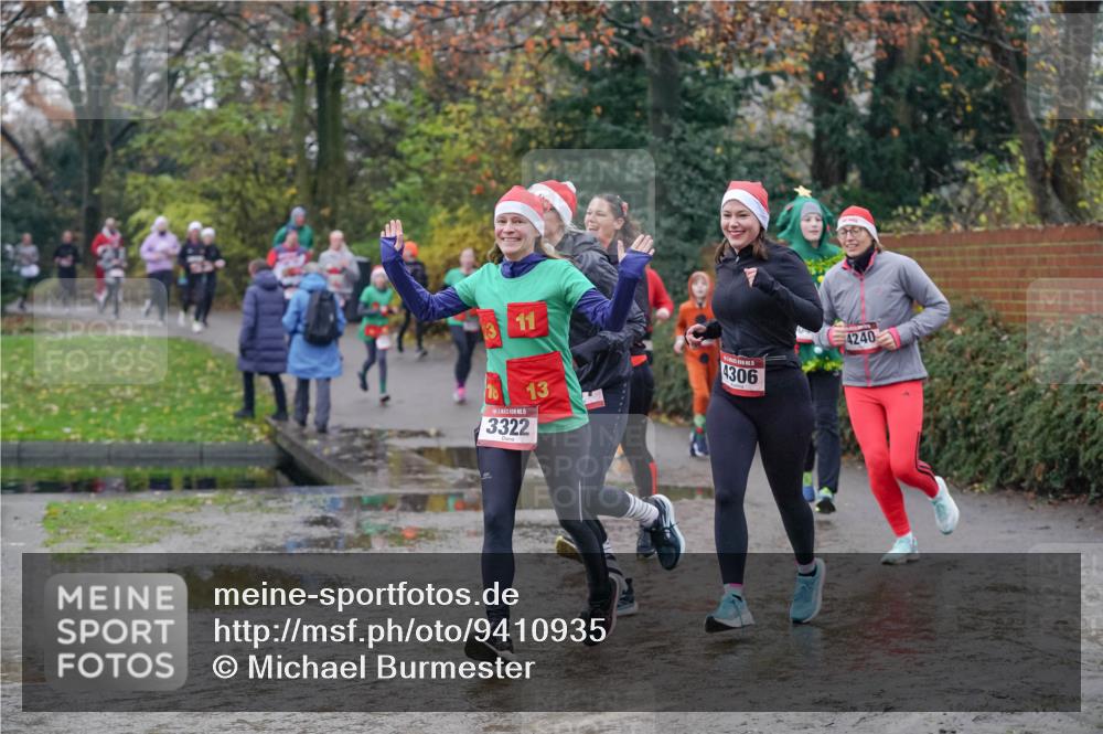 07.12.2025 - St. Pauli X-Mass-Run No. 15 Michael Burmester http://msf.ph/oto/9410935 07.12.2025 11:41:14 Laufen 3, 11, 4306, 4240, 15, 3322 meine-sportfotos.de