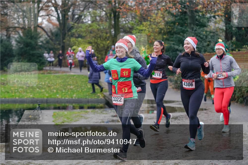 07.12.2025 - St. Pauli X-Mass-Run No. 15 Michael Burmester http://msf.ph/oto/9410947 07.12.2025 11:41:14 Laufen 11, 4218, 4306, 424, 15, 3322, 13 meine-sportfotos.de