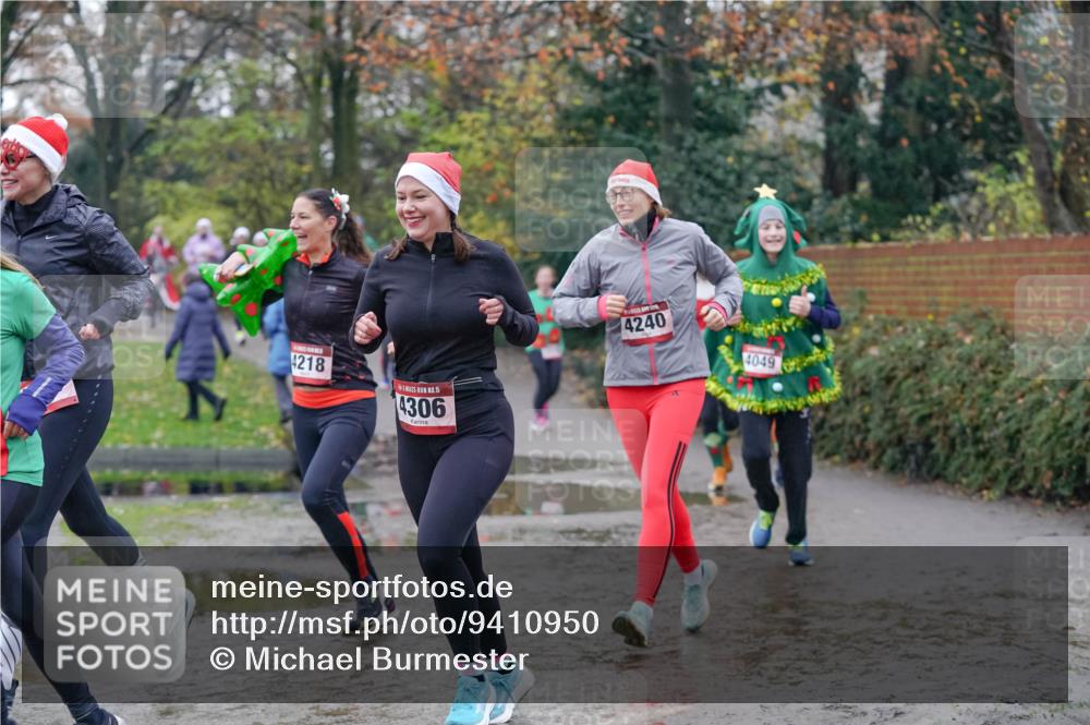 07.12.2025 - St. Pauli X-Mass-Run No. 15 Michael Burmester http://msf.ph/oto/9410950 07.12.2025 11:41:15 Laufen 4218, 5, 4306, 4240, 4049 meine-sportfotos.de