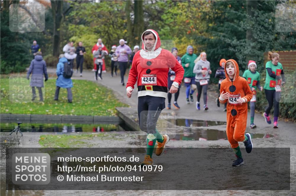 07.12.2025 - St. Pauli X-Mass-Run No. 15 Michael Burmester http://msf.ph/oto/9410979 07.12.2025 11:41:17 Laufen 15, 4244, 4242 meine-sportfotos.de