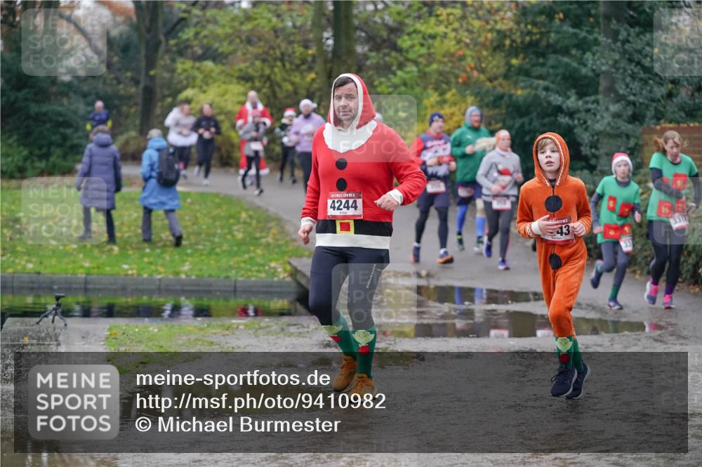 07.12.2025 - St. Pauli X-Mass-Run No. 15 Michael Burmester http://msf.ph/oto/9410982 07.12.2025 11:41:17 Laufen 4244, 43, 331 meine-sportfotos.de