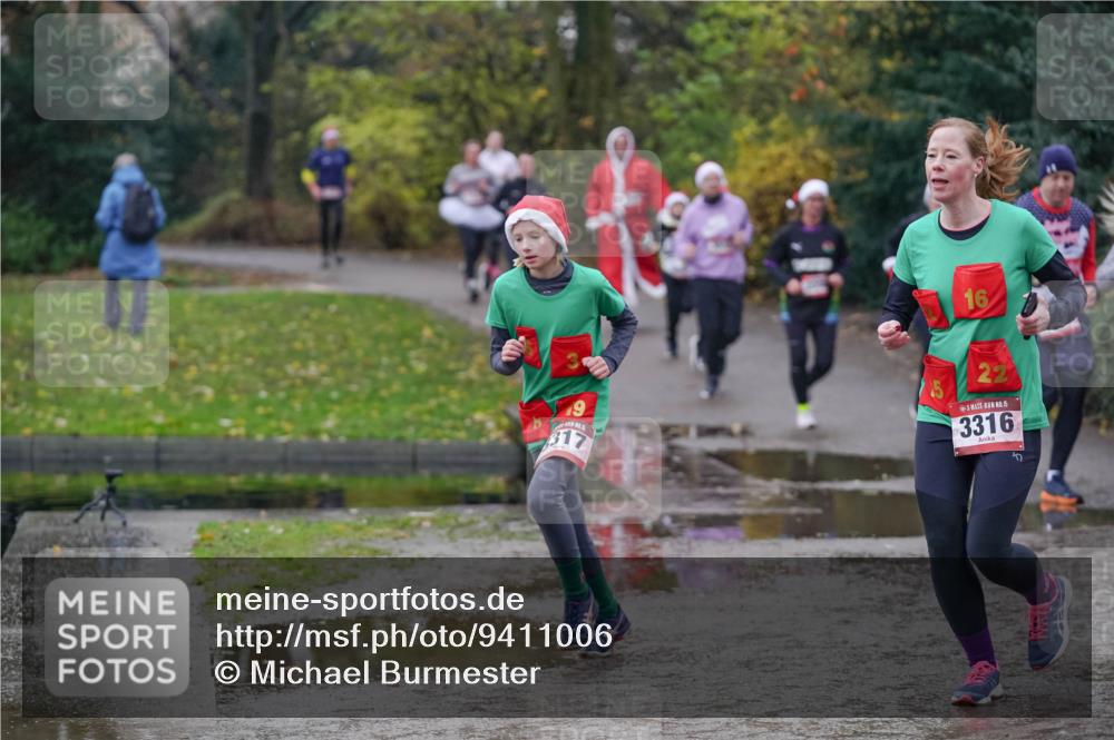 07.12.2025 - St. Pauli X-Mass-Run No. 15 Michael Burmester http://msf.ph/oto/9411006 07.12.2025 11:41:21 Laufen 16, 317, 15, 3316 meine-sportfotos.de