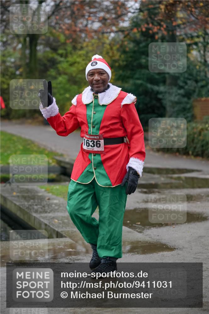 07.12.2025 - St. Pauli X-Mass-Run No. 15 Michael Burmester http://msf.ph/oto/9411031 07.12.2025 09:50:58 Laufen 15, 1636 meine-sportfotos.de