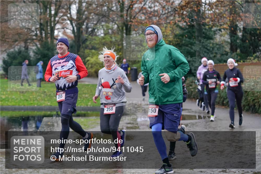 07.12.2025 - St. Pauli X-Mass-Run No. 15 Michael Burmester http://msf.ph/oto/9411045 07.12.2025 11:41:24 Laufen 255, 258, 15, 150, 4242 meine-sportfotos.de