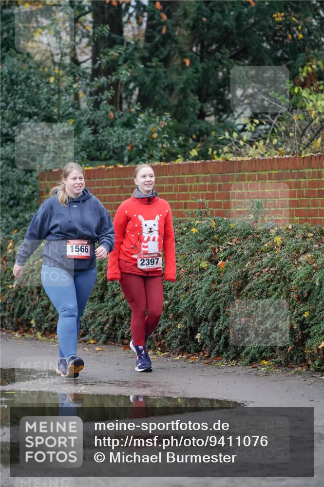 07.12.2025 - St. Pauli X-Mass-Run No. 15 Michael Burmester http://msf.ph/oto/9411076 07.12.2025 09:51:13 Laufen 1566, 2397 meine-sportfotos.de