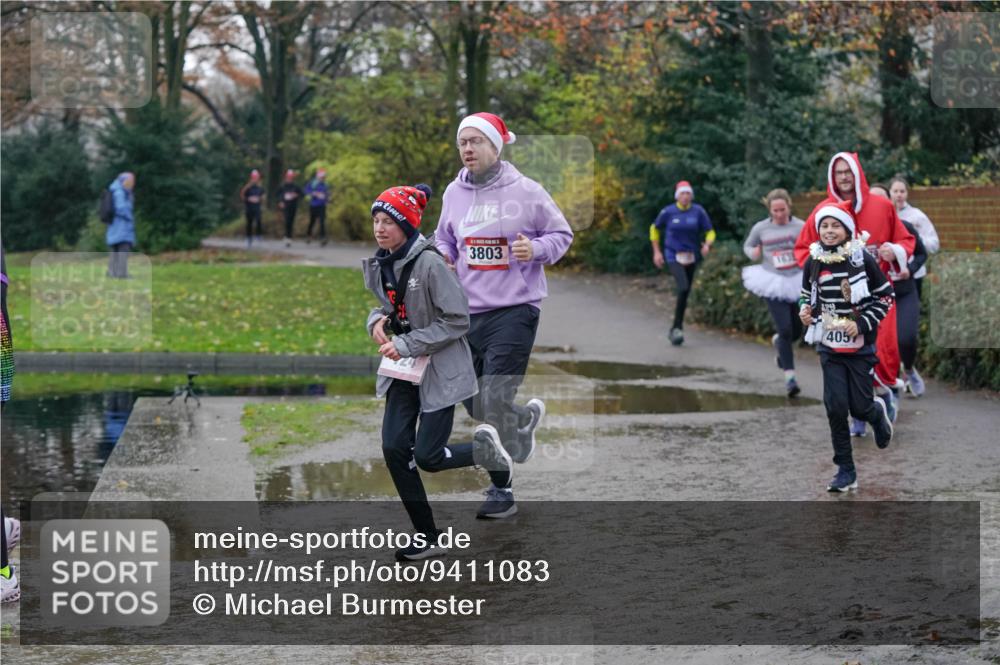 07.12.2025 - St. Pauli X-Mass-Run No. 15 Michael Burmester http://msf.ph/oto/9411083 07.12.2025 11:41:28 Laufen 3803, 405 meine-sportfotos.de