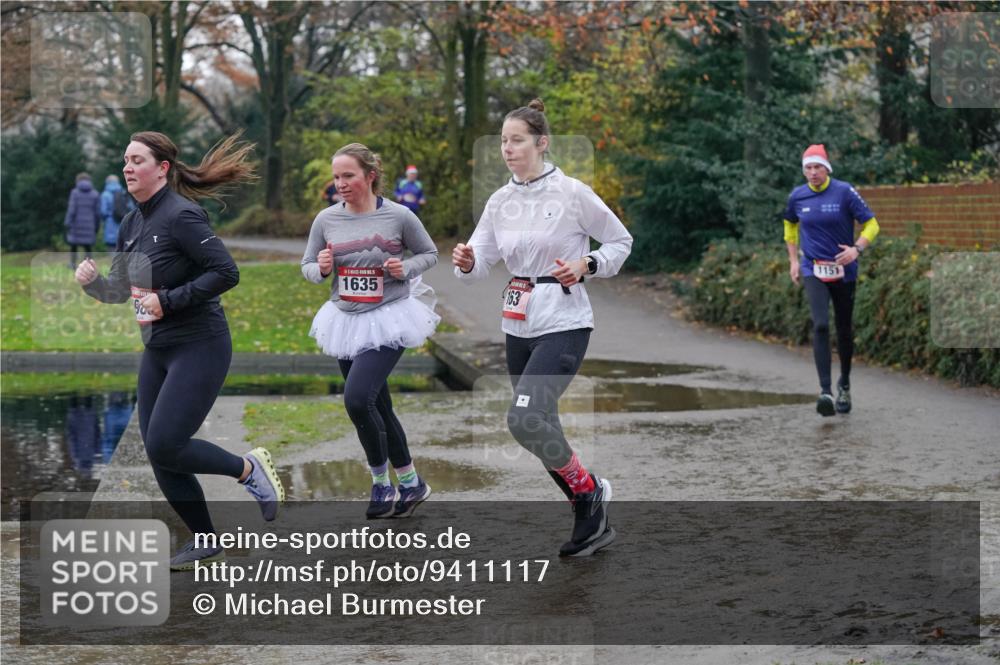 07.12.2025 - St. Pauli X-Mass-Run No. 15 Michael Burmester http://msf.ph/oto/9411117 07.12.2025 11:41:31 Laufen 1635, 163, 1151 meine-sportfotos.de