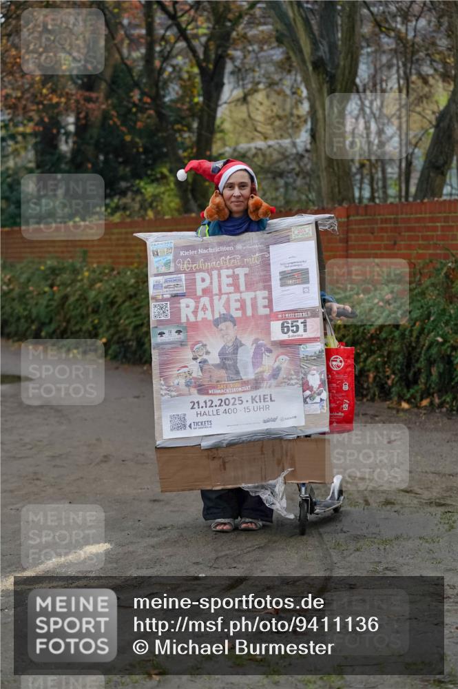 07.12.2025 - St. Pauli X-Mass-Run No. 15 Michael Burmester http://msf.ph/oto/9411136 07.12.2025 09:54:49 Laufen 40, 20, 15, 651, 21, 12, 2025, 400, 15, 400 meine-sportfotos.de
