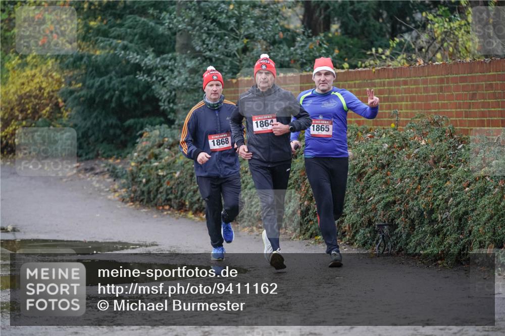 07.12.2025 - St. Pauli X-Mass-Run No. 15 Michael Burmester http://msf.ph/oto/9411162 07.12.2025 11:41:40 Laufen 1868, 1864, 1865 meine-sportfotos.de
